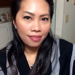 Meet your Posher, Dona